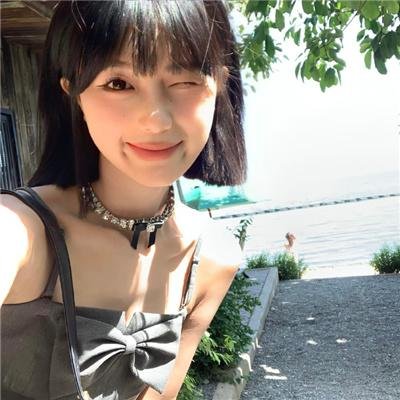 朱莉小姐